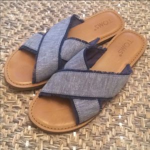 TOMS Chambray Viv Sandals, Size 7